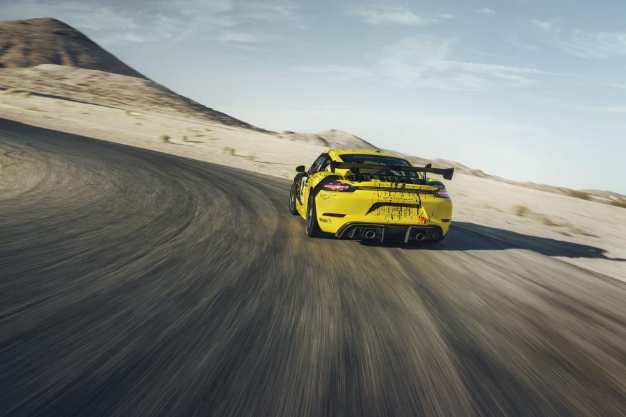  Porsche 718 Cayman GT4 Clubsport (982C) 2019 года  (фото 9 из 48)